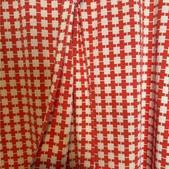 Banana Republic Women’s Sleeveless XS V- neck with Tie in‎ the front - Picture 3 of 5